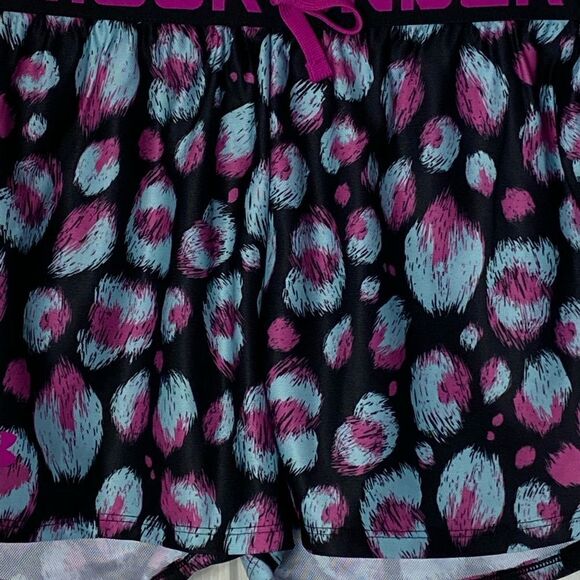 Under Armour Girls Youth Large Play Up Shorts - Picture 2 of 4